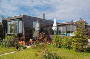 Holiday home Zeemeeuw with own fishing pier